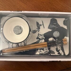 Star Wars sushi plate with Chopsticks and Bowl Set